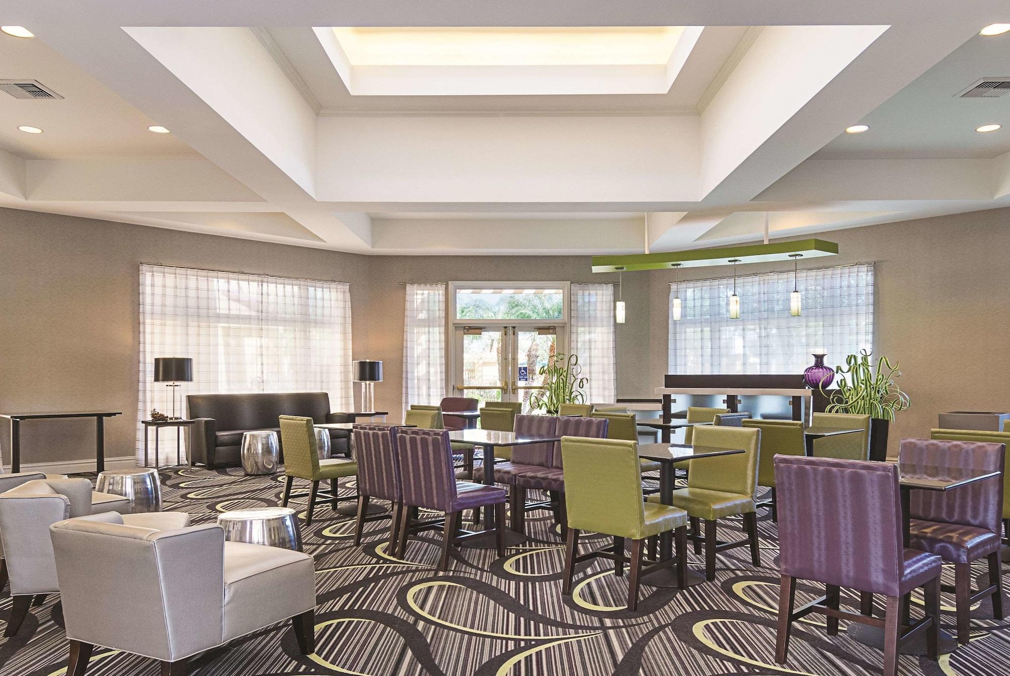La Quinta Inn & Suites By Wyndham Ontario Airport מראה חיצוני תמונה