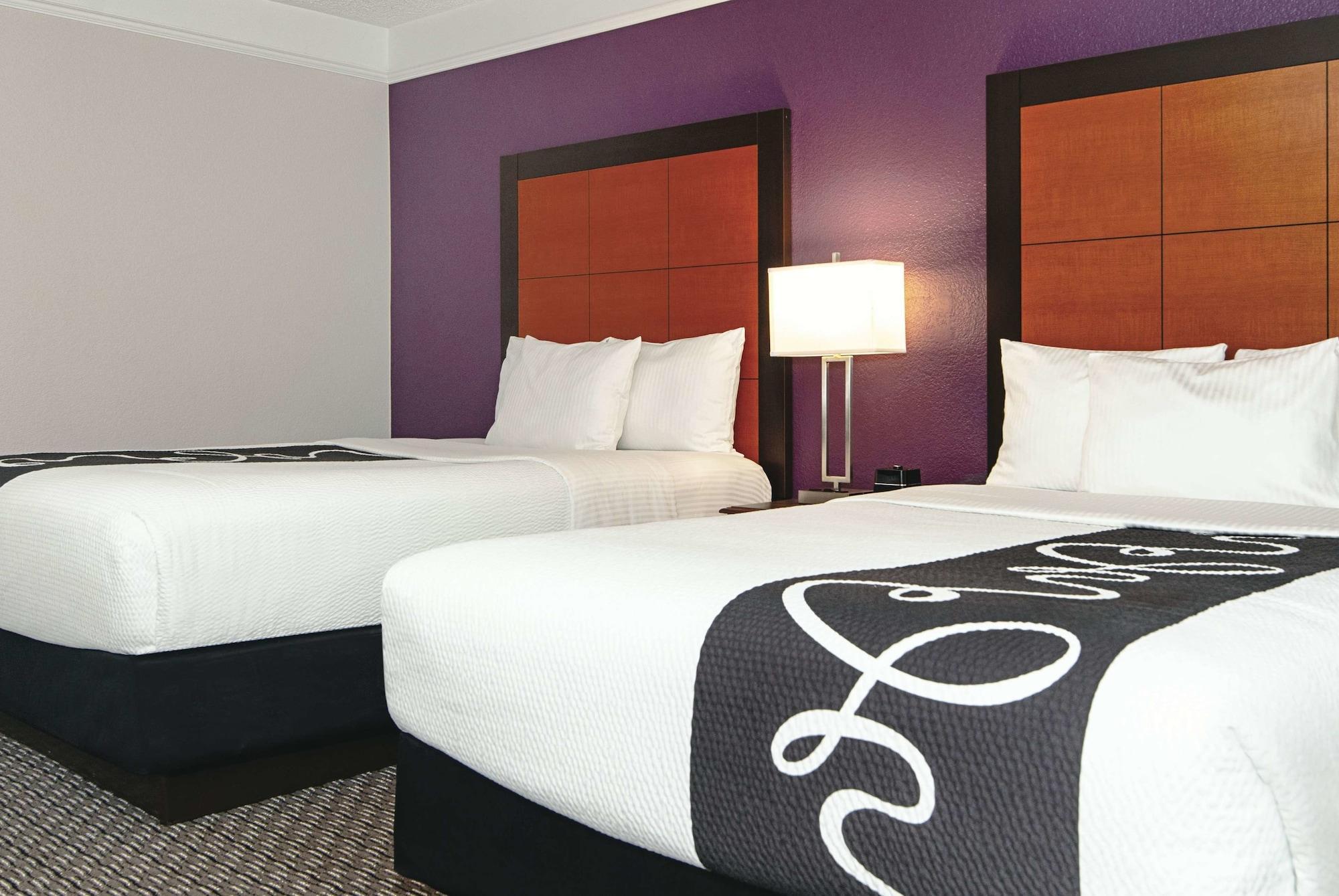 La Quinta Inn & Suites By Wyndham Ontario Airport מראה חיצוני תמונה