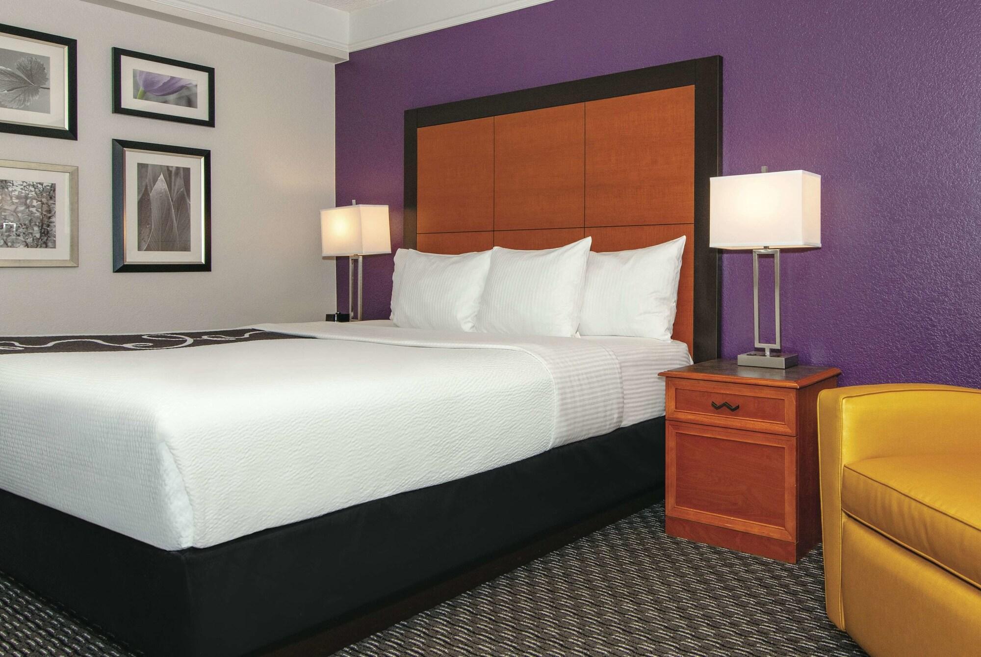 La Quinta Inn & Suites By Wyndham Ontario Airport מראה חיצוני תמונה