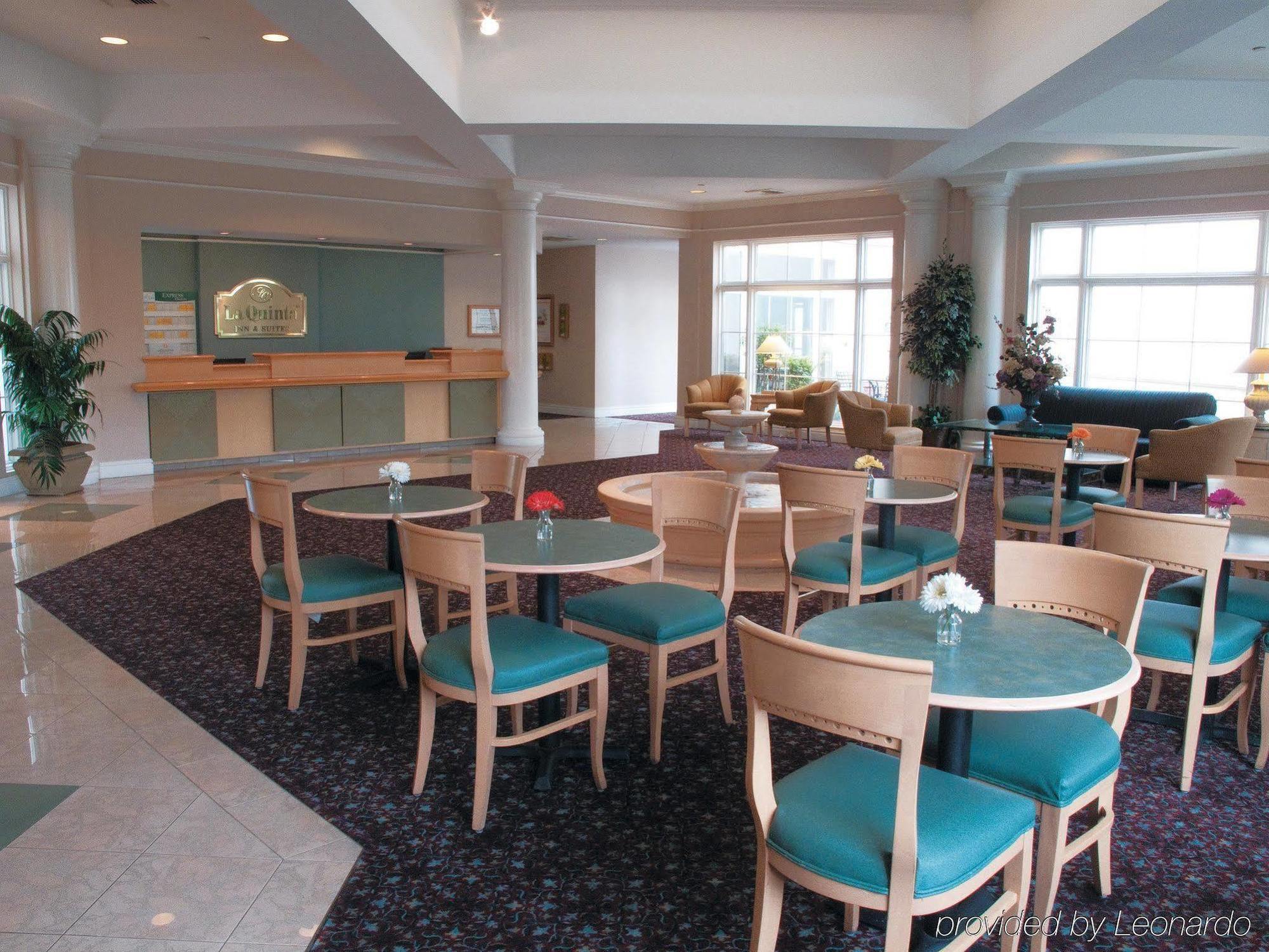La Quinta Inn & Suites By Wyndham Ontario Airport מראה חיצוני תמונה